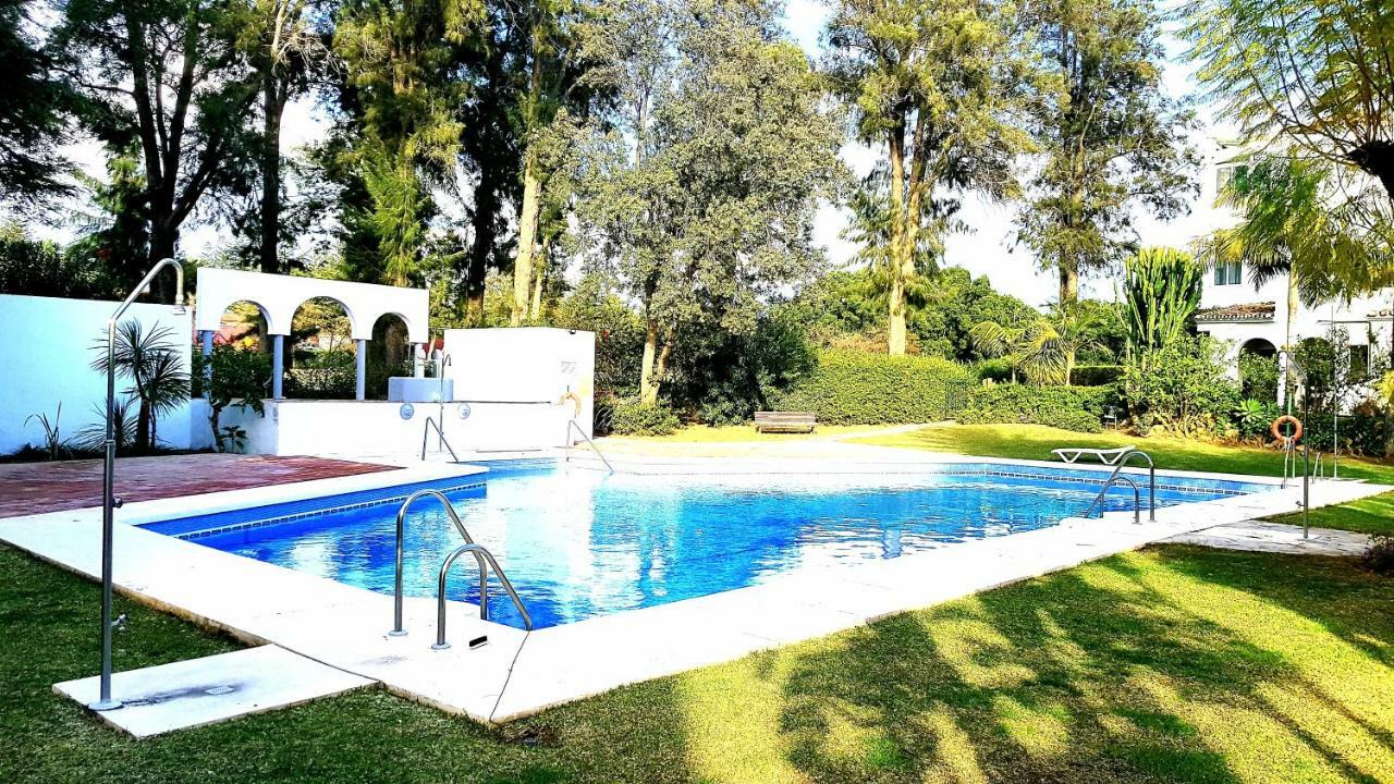 Ferienwohnung Apartamento Con Vistas Al Campo De Golf Y Piscina Fuengirola Exterior foto