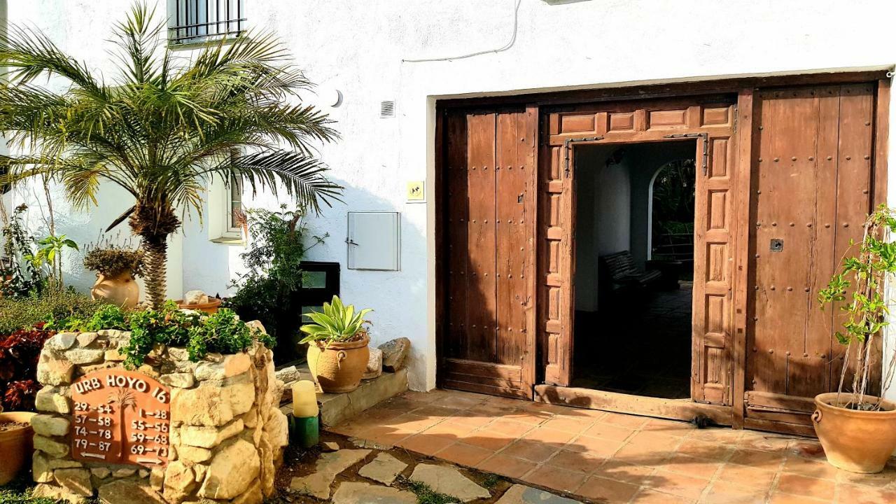 Ferienwohnung Apartamento Con Vistas Al Campo De Golf Y Piscina Fuengirola Exterior foto